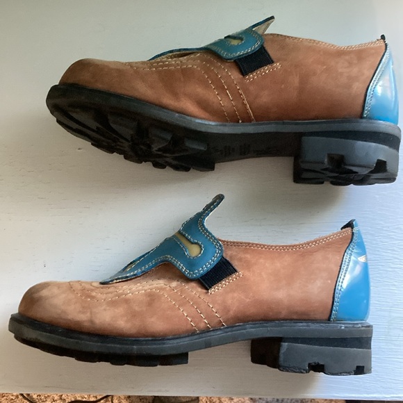 John Fluevog Brown and Blue Women's Shoes - Picture 3 of 6